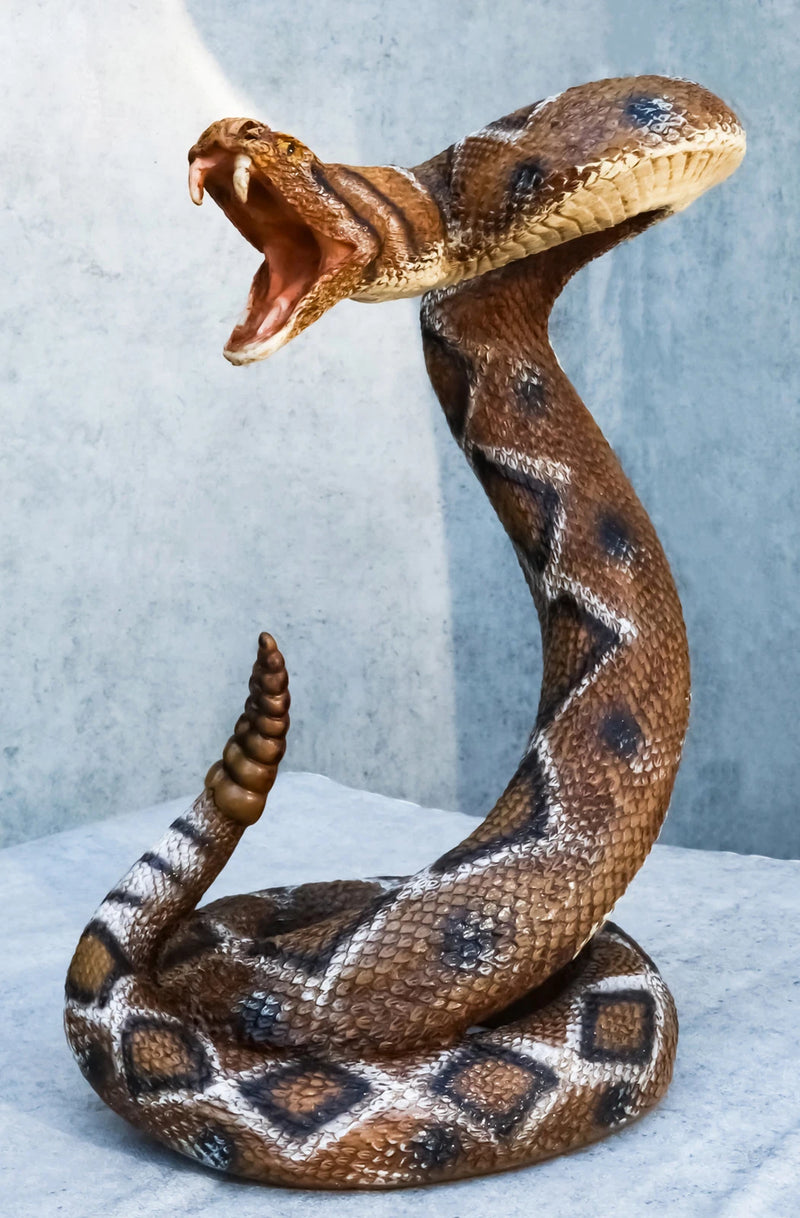 Realistic Attacking Coiled Diamondback Rattlesnake With Fangs Bared Figurine-2