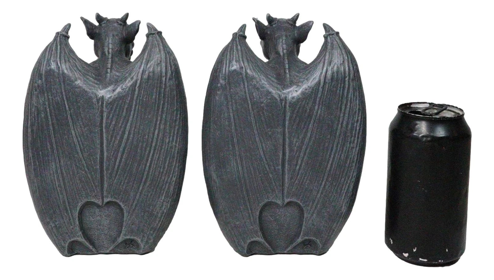 Conjunto de figuras de sujetalibros con gárgolas, centinelas y pedestales de la gárgola gótica de la noche-4