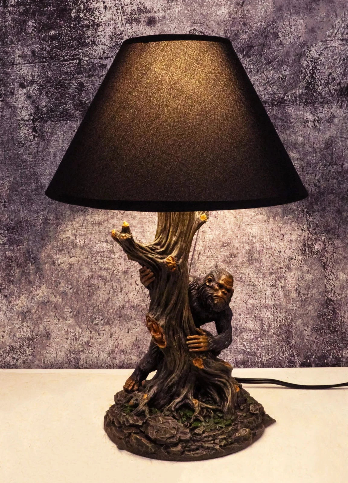 Mythical Creature Sasquatch Big Foot Cryptid Ape by Tree Trunk Table Lamp Decor