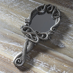 Marine Deep Ocean Monster Kraken Cthulhu Octopus Tentacles Hand Mirror-1