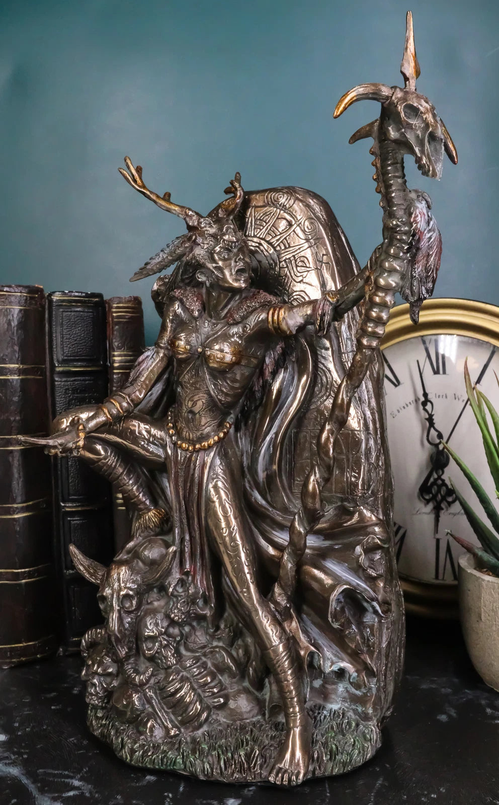 Gift Avalon Arthurian Kingdom Witch Morgan Le Fay Figurine 9.25"H-1