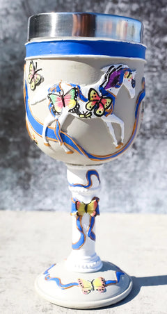 Sendero de ponis pintados Ángeles de la Tierra Pony con mariposas Copa de vino de caballo-1
