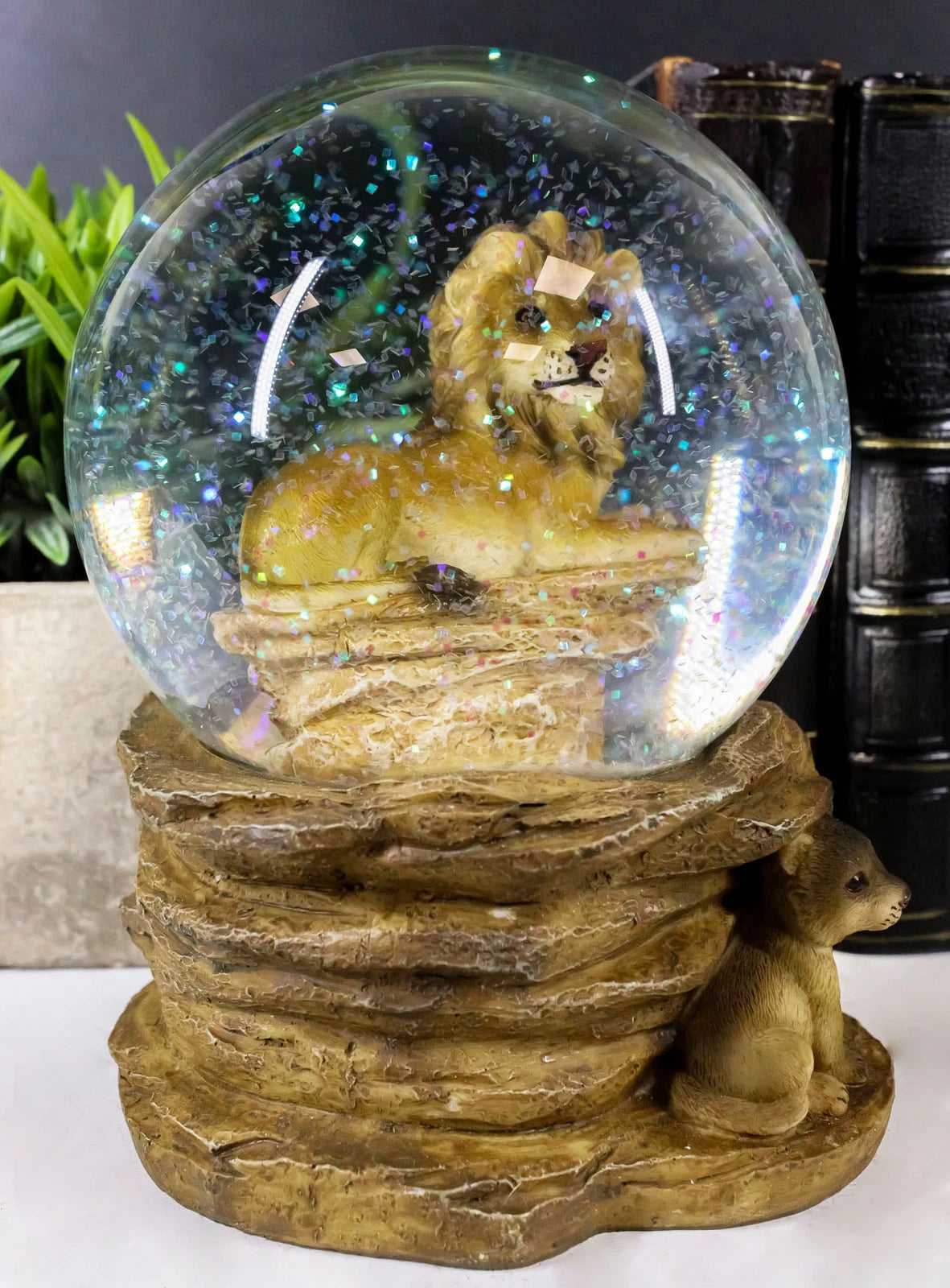 Wildlife Animal Lion King of Jungle Water Globe Collectible Water Ball Decor