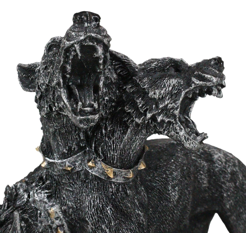 Figura de Cerbero, guardián de la hidra de tres cabezas, perro de Hades, perro guardián de la mitología griega-4