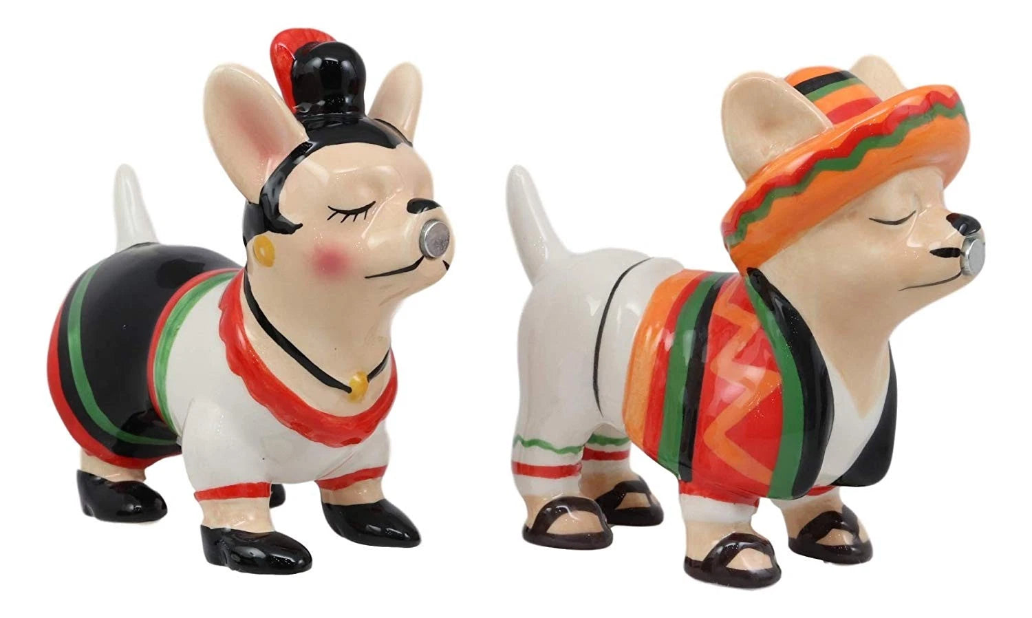 Salero y pimentero de cerámica con sombrero de chihuahua mexicano besándose-5