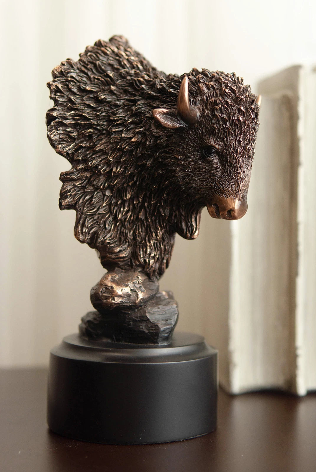 Estatua rústica de bisonte americano del suroeste con acabado en bronce galvanizado-2