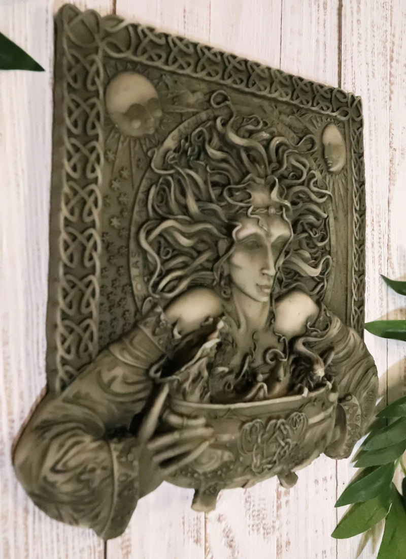 Celtic Goddess of Rebirth Cerridwen With Magical Potions Cauldron Wall Decor-2