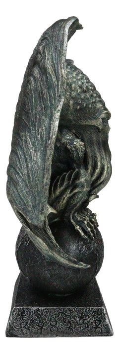 High Priest Great Old Ones Call of Cthulhu Sitting On Earth Globe Orb Figurine-4