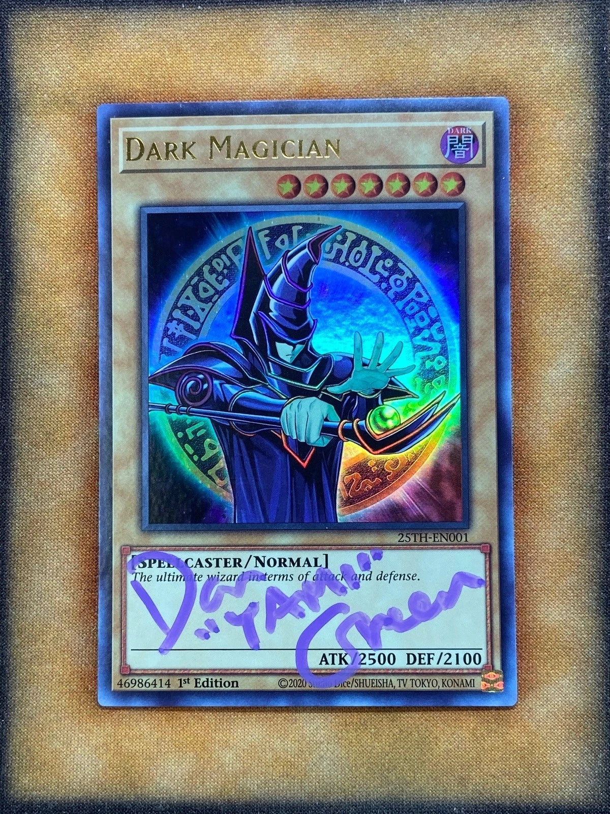 Yugioh Dark Magician 25TH-EN001 Ultra Rare 1st Ed SIGNED BY DAN GREEN "YAMI" NM-1