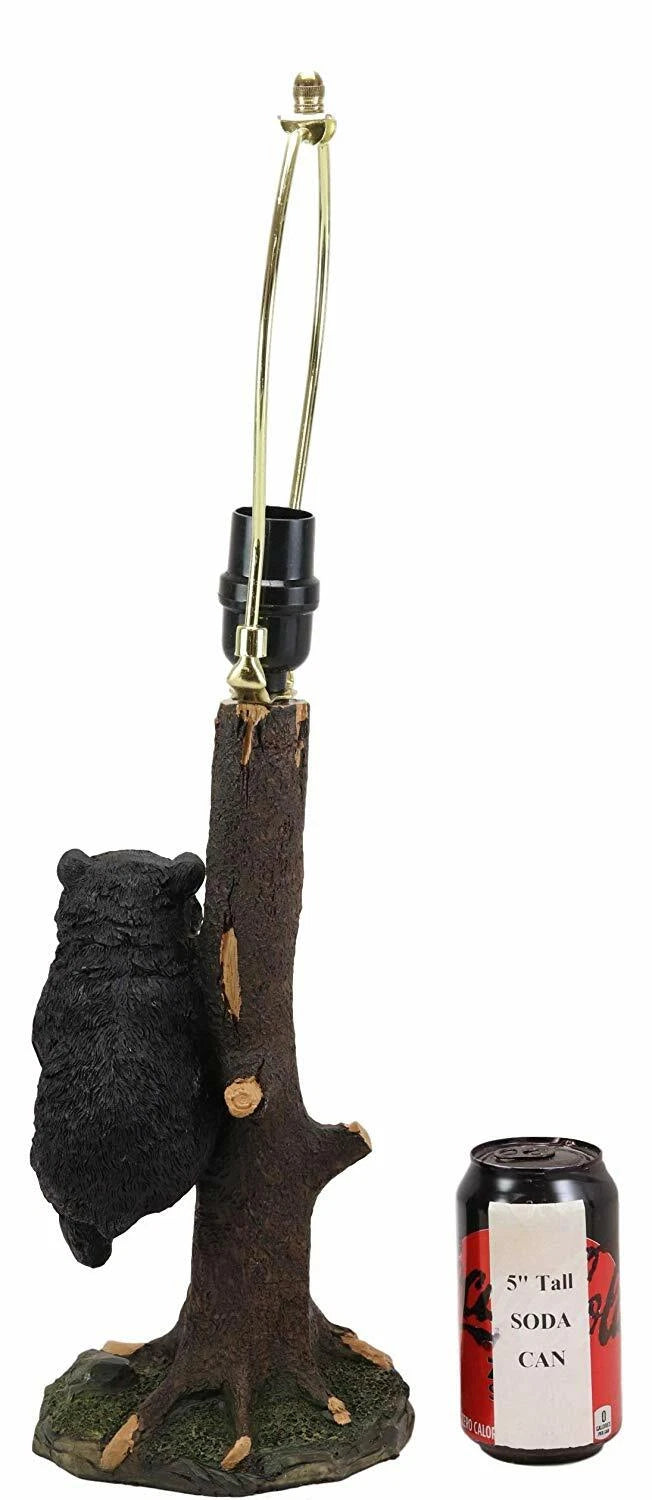Lámpara de mesa con diseño de oso negro colgado en una rama de árbol, con pantalla de 56 cm de alto-3
