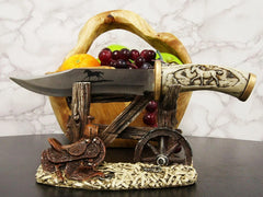 Western Horse Saddle By Wagon Wheel With Blunt Knife Display Holder Statue Set-1