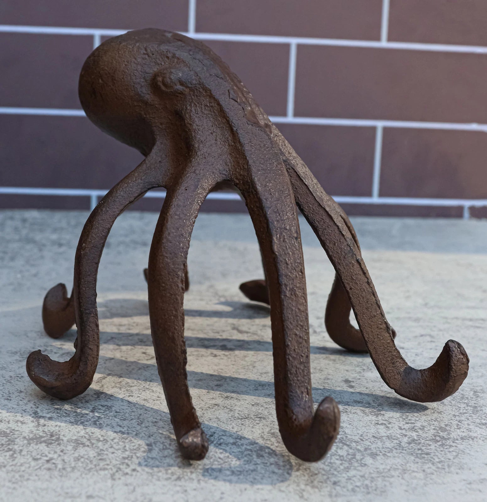 Cast Iron Nautical Giant Sea Octopus Standing Decorative Paperweight Figurine-2