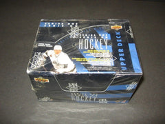 1993/94 Upper Deck Hockey Series 1 Jumbo Box (French) (20/18)-1