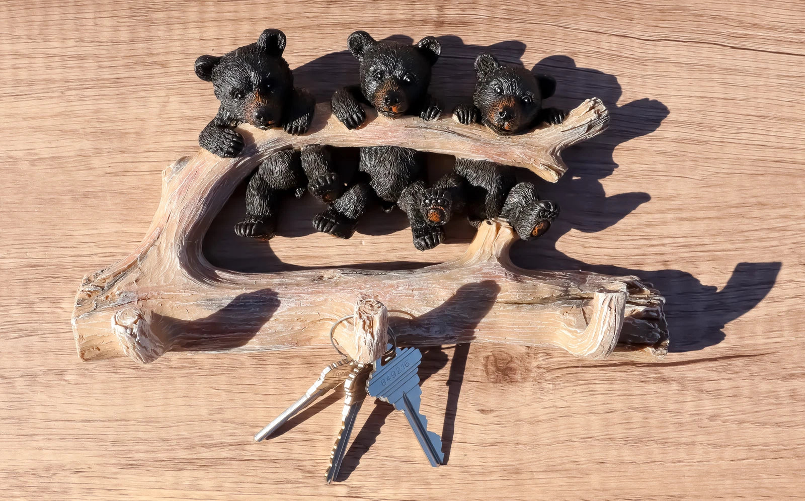 Rustic 3 Naughty Black Bears Dangling On Tree Branch 3 Pegs Triple Wall Hook-2
