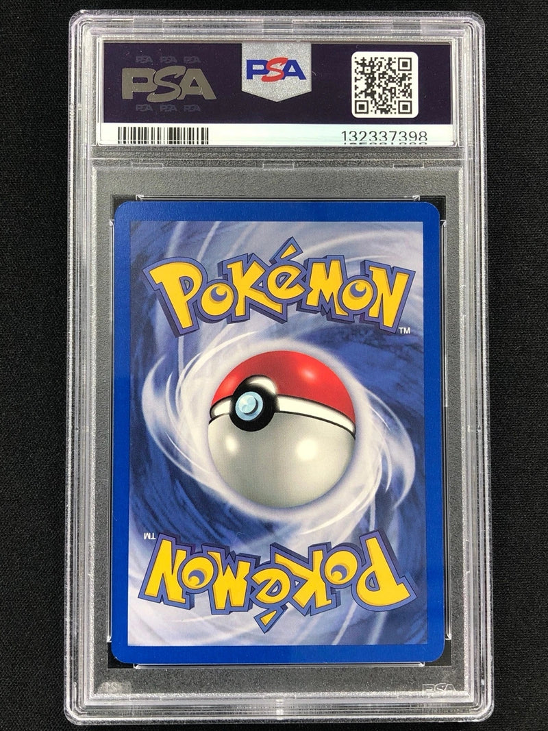 Pokemon 2000 Erika's Vileplume Holo + Swirl! 5/132 PSA 8-2