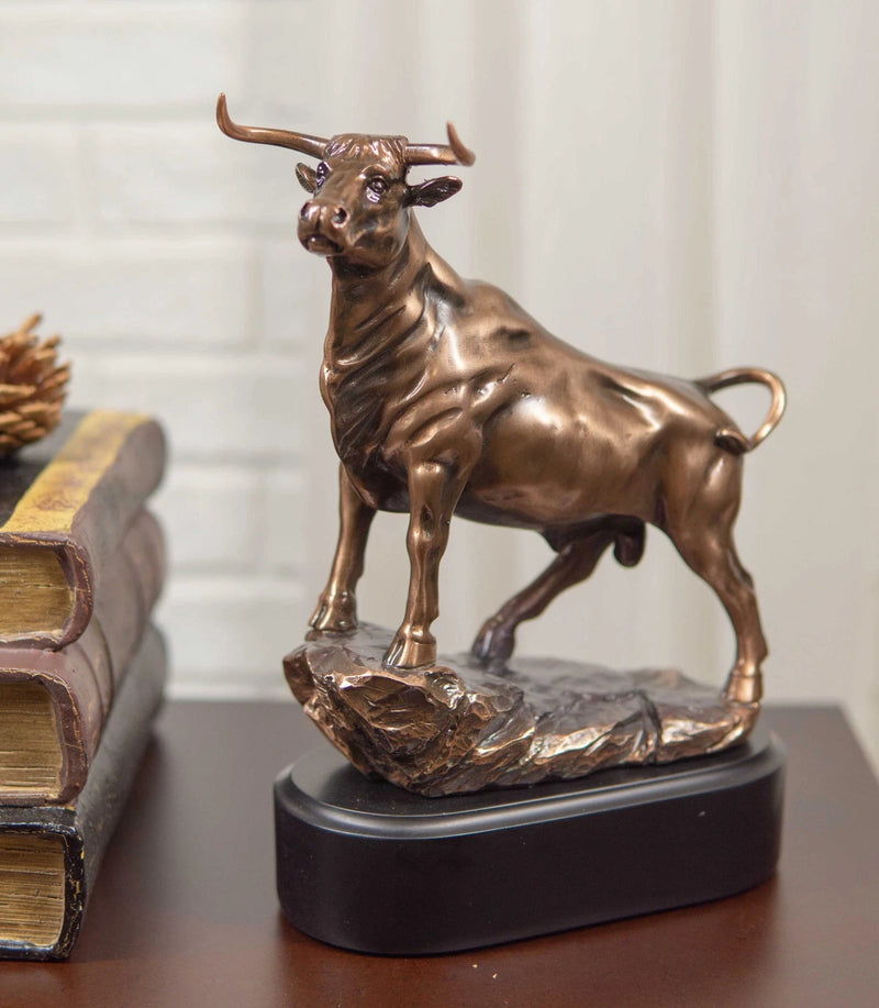 Western Wild Cattle Bull On Pride Rock Electroplated Resin Statue With Base-1