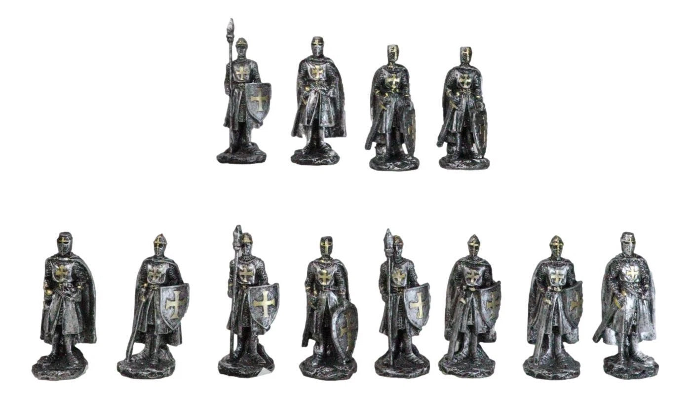 Medieval Castle Fortress Display Stand And 12 Mini Crusader Knights Figurine Set