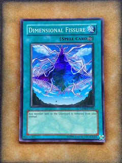 Yugioh Dimensional Fissure CP08-EN004 Super Rare NM-1