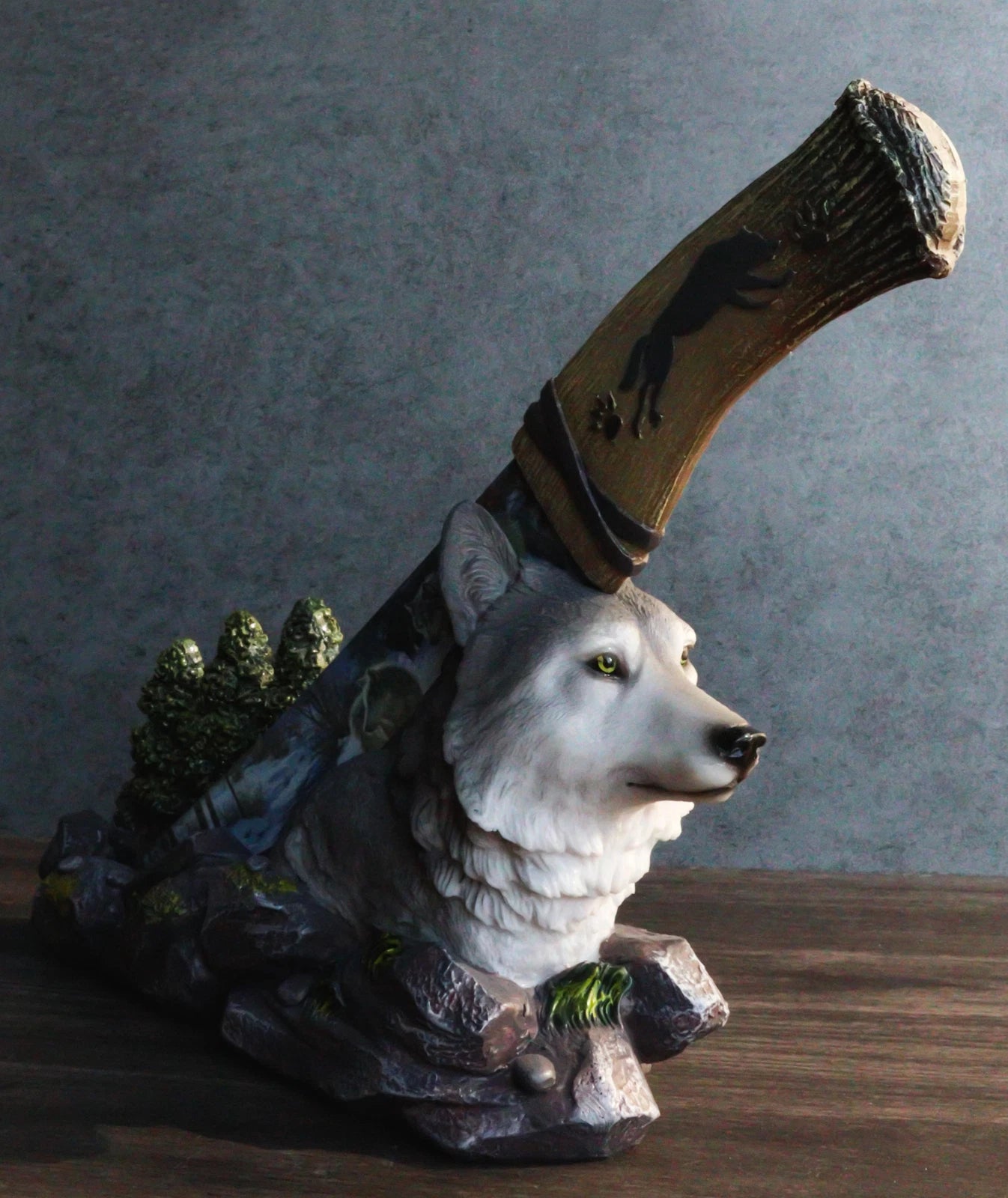 Gray Wolf In Forest Centerpiece With Hunting Knife Letter Opener Statue-9