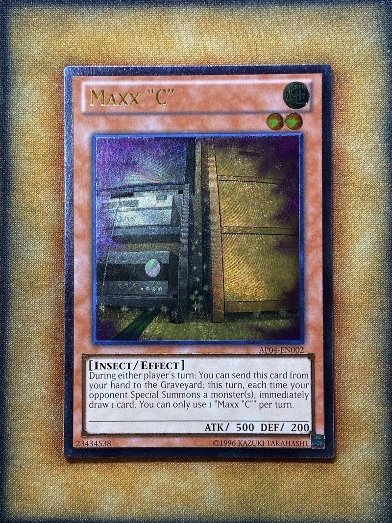Yugioh Maxx “C” AP04-EN002 Ultimate Rare NM-1