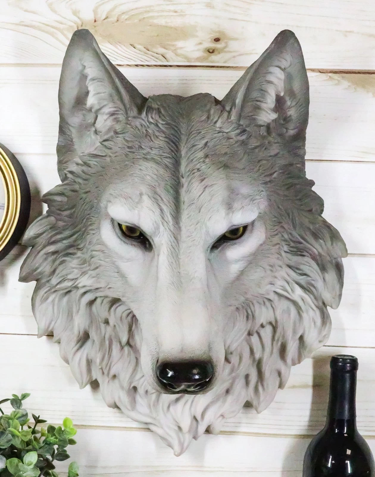 Large Gray Timber Wolf Head Wall Decor Plaque 16.5"Tall Taxidermy Art Decor-1