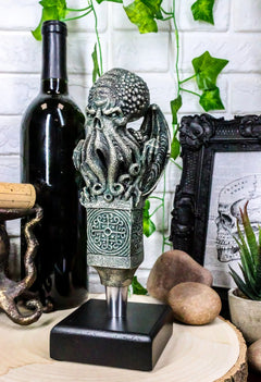 Cosmic God Cthulhu Kraken Octopus Novelty Beer Tap Handle Figurine W/ Base-6
