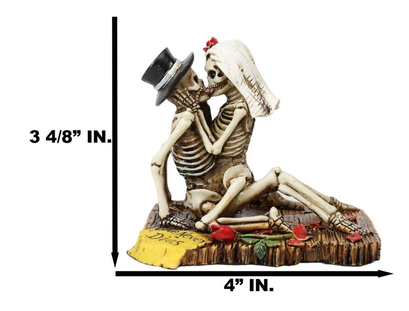 Love Never Dies Castaway Wedding Skeleton Couple Kissing Statue 3.75"H-7