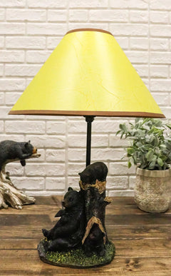 Lámpara de mesa rústica con pantalla de mamá osa negra y cachorros jugando al escondite-6