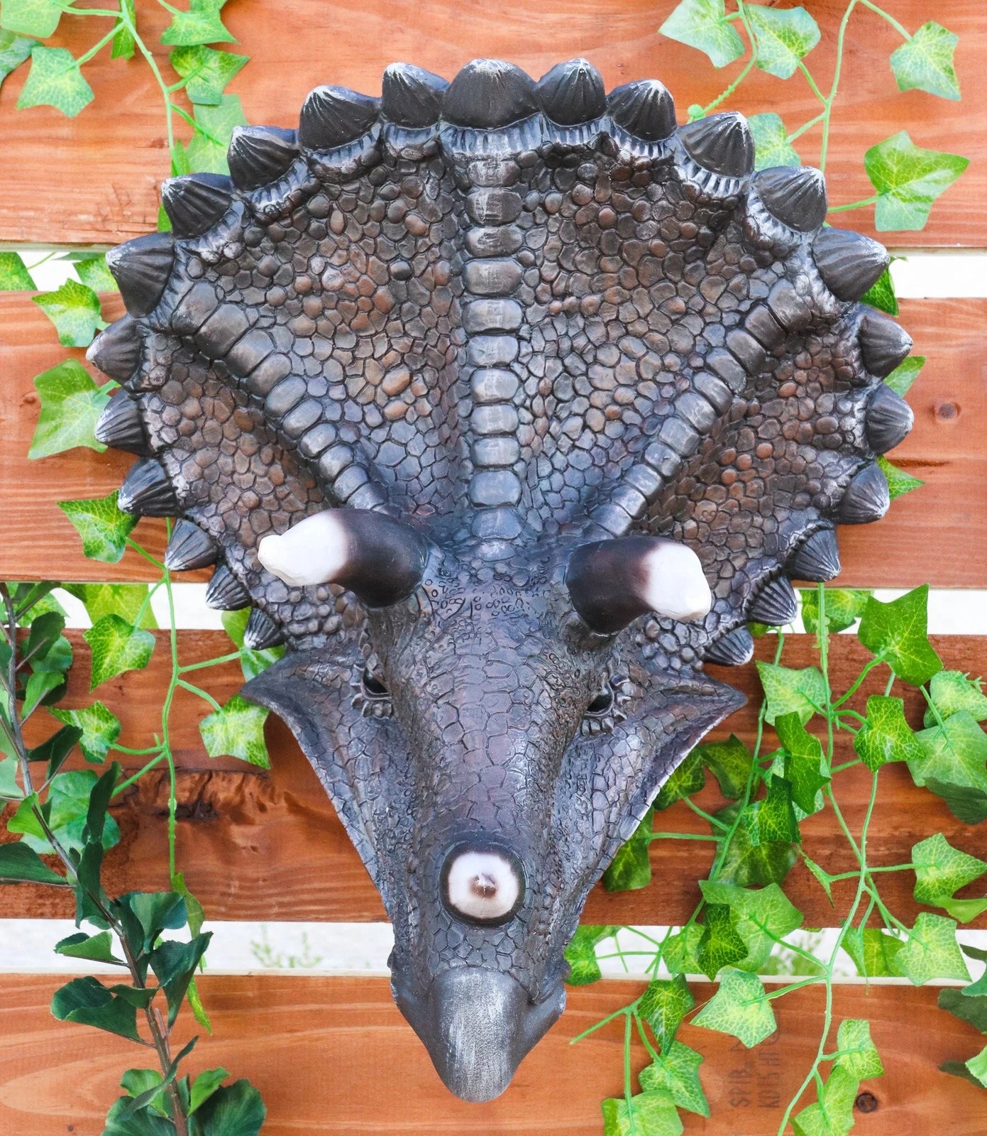 Jurassic Triceratops Wall Head Large 15.25" H Hanging Wall Decor Plaque-7