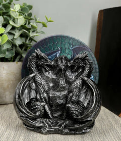 Posavasos con figura de fantasía de dragón de fuego gigante de los cielos con dos dragones-6