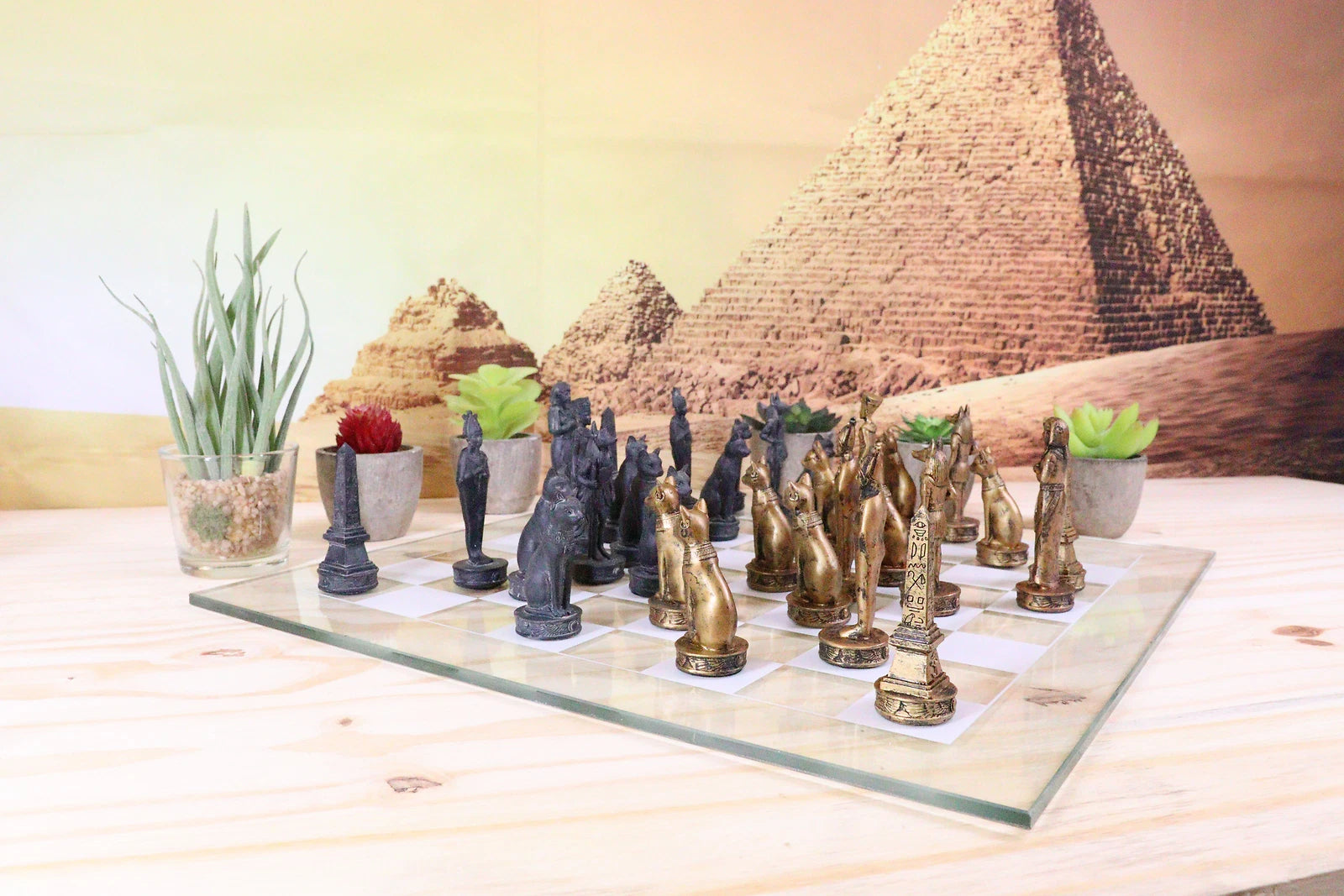 Egyptian Gods Monuments King Tut & Nefertiti Chess Pieces Glass Board Set-4