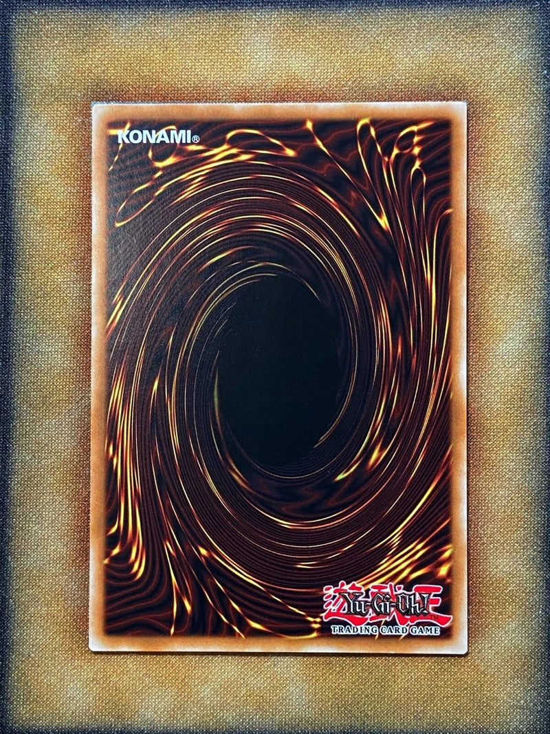 Yugioh Maxx “C” AP04-EN002 Ultimate Rare NM-3