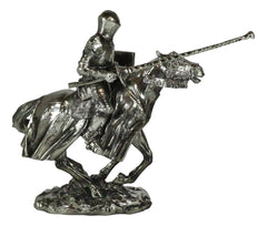 Estatua de caballero en armadura medieval en justas a caballo Torneo medieval-8