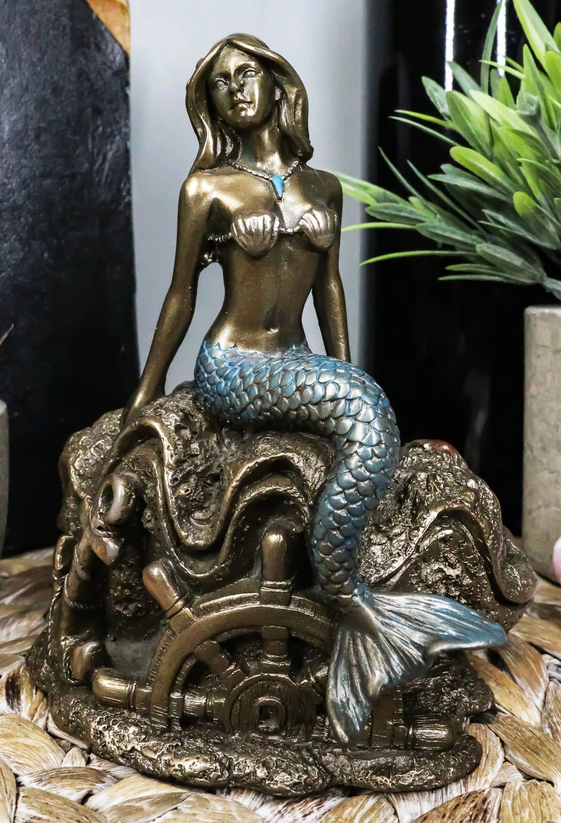 Mermaid Ariel 5" Tall Nautical Mermaid Sitting On Oyster Shell Figurine-9