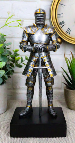Italian Medieval Knight Statue On Black Pedestal Base 9"Tall Suit of Armor-1