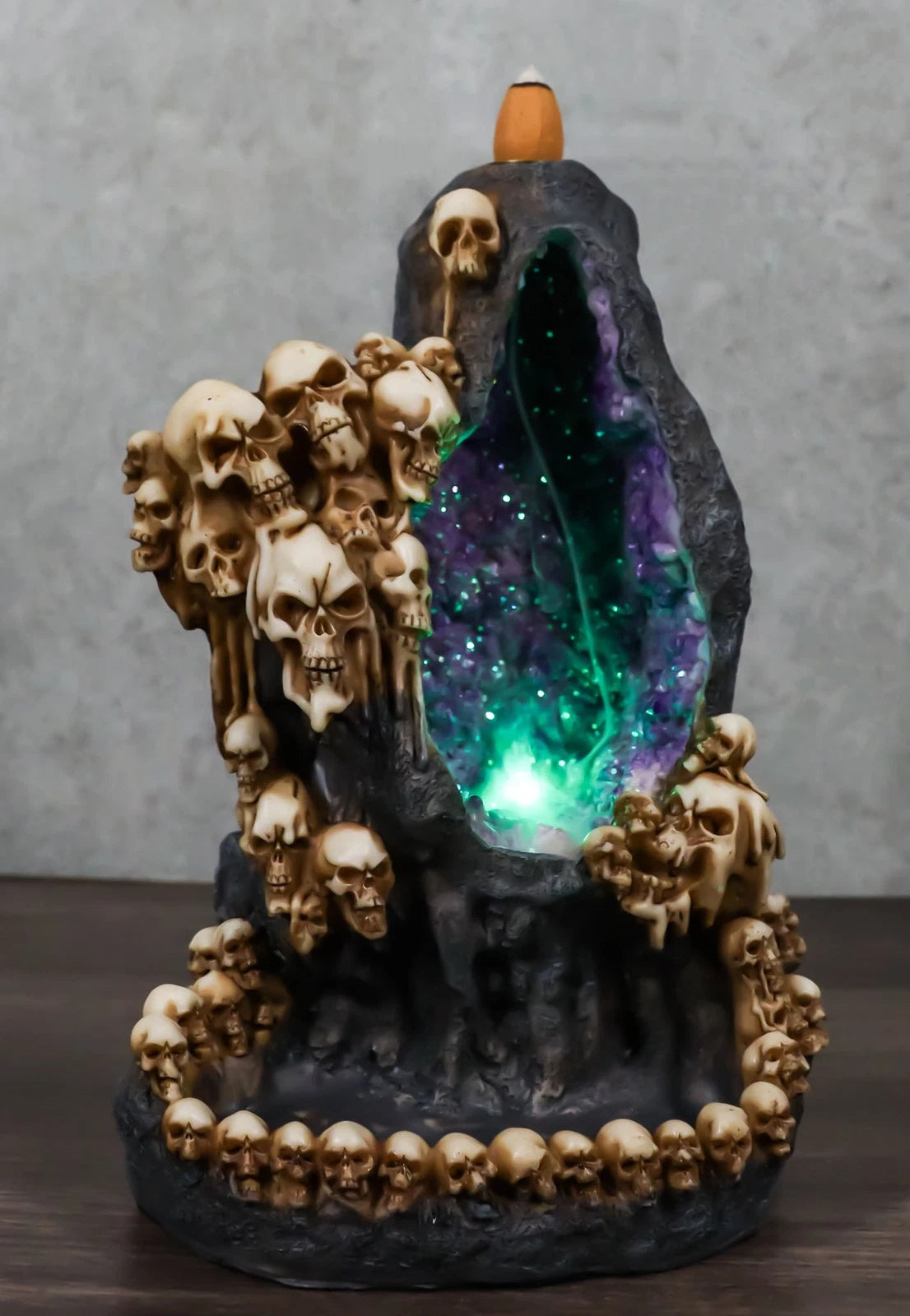 Gothic Melting Skulls Faux Geode Crystals LED Light Cave Backflow Incense Burner-11