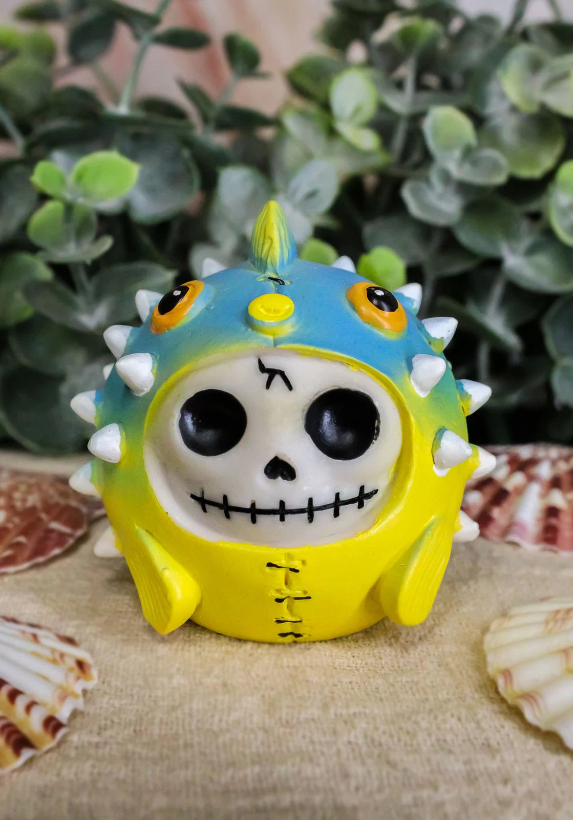 Furry Bones Puffington The Fugu Pufferfish Skeleton Figurine 2"H Furrybones-2