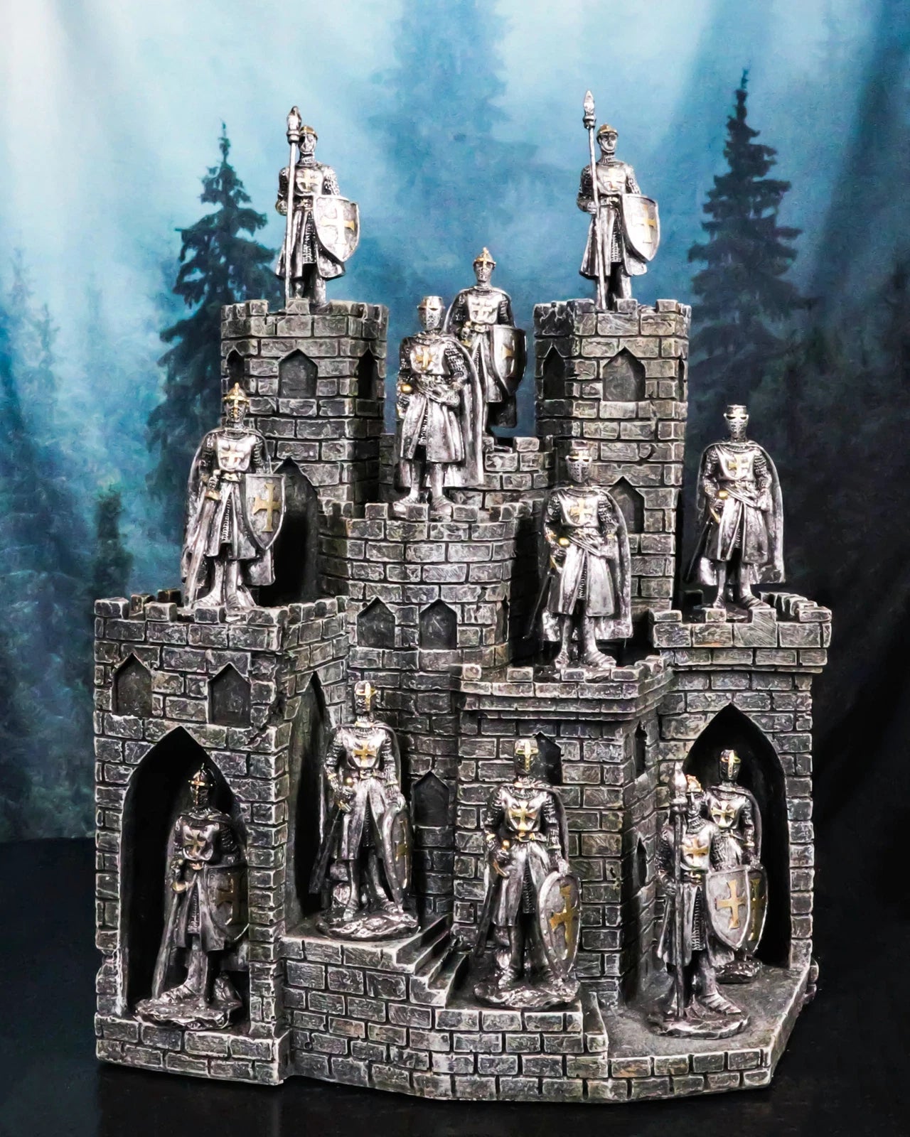 Medieval Castle Fortress Display Stand And 12 Mini Crusader Knights Figurine Set-1