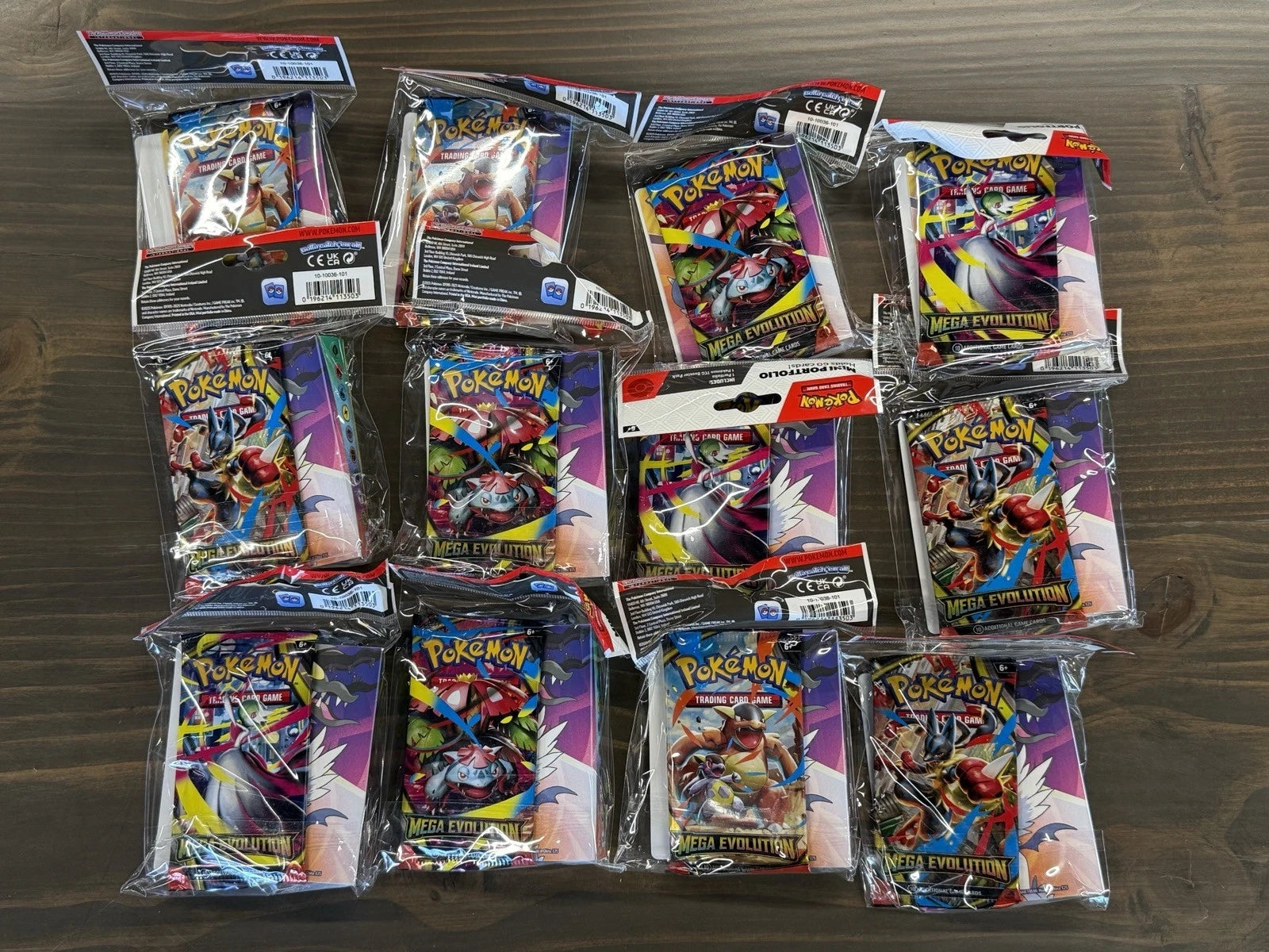 Pokemon MEGA EVOLUTION (ME01) Mini Portfoilio Display Case - 12 Packs New!