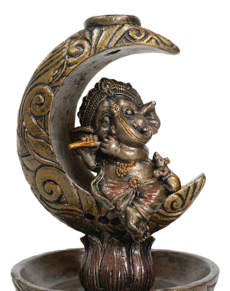 Quemador de incienso con reflujo de Ganesha, el dios hindú tocando la flauta en la luna creciente-9