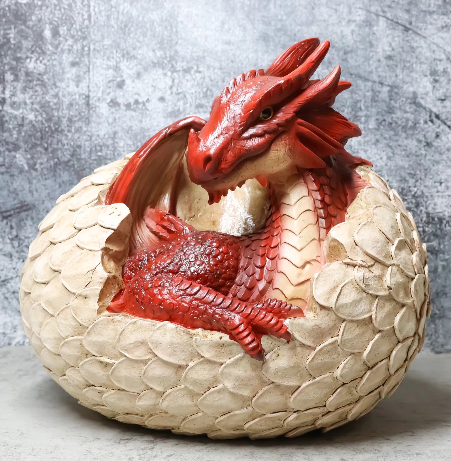 Large Smaug Red Baby Dragon Hatchling in Egg Statue 9.5" Long Dungeons Dragons-8