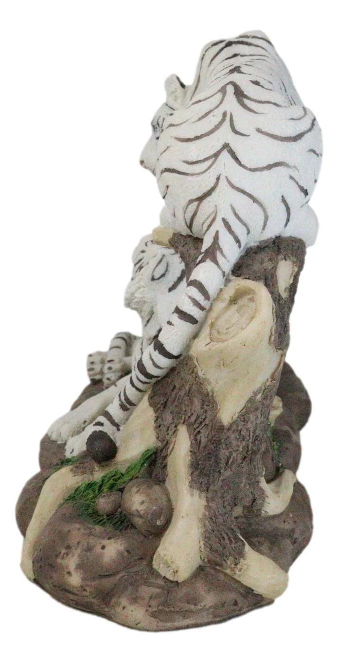 Figura de árbol curvado de pareja de tigres blancos de Bengala siberianos que retozan en la jungla-8