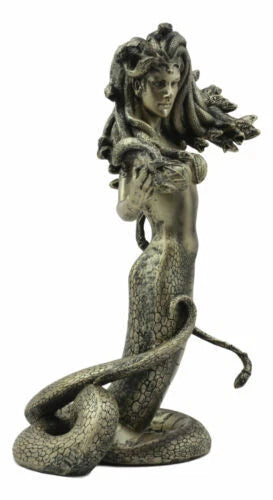 Greek Goddess The Temptation Of Medusa Statue Luring Gorgon's Gaze Figurine-10