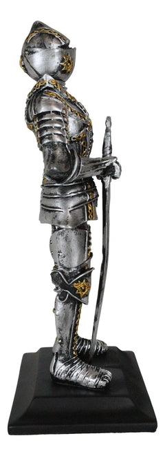 Medieval Swordsman Knight Figurine Suit of Armor Northern Star Coat Of Arms-11