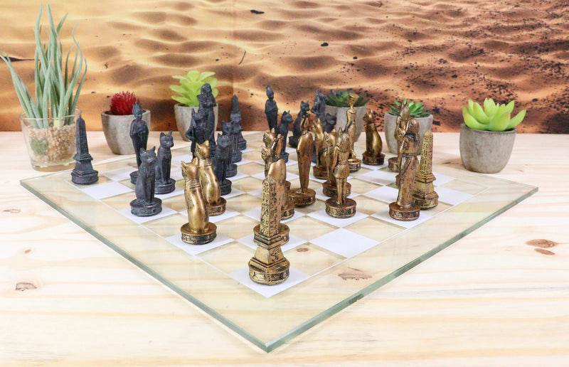 Egyptian Gods Monuments King Tut & Nefertiti Chess Pieces Glass Board Set-9