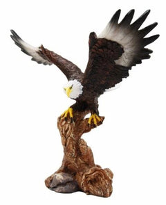 Figura decorativa de resina de águila calva de 18 cm de altura descendiendo de una rama de árbol-9