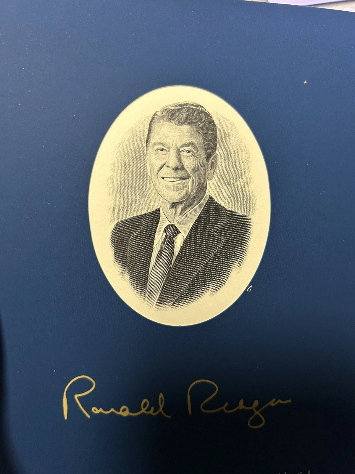 2016 Ronald Reagan Coin And Chronicles Presidential Set (Missing Silver Eagle)-3