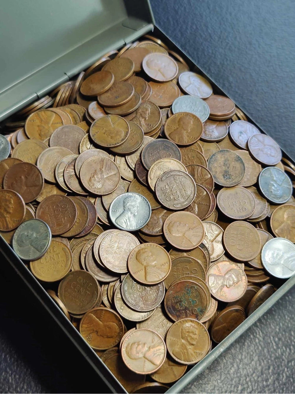 LOT of 200 (4 ROLLS) Unsearched Lincoln Wheat Cents 1c Old U.S. Estate Coin Lots-3
