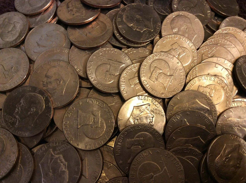 Venta de bienes inmuebles de Eisenhower Ike Dollar ~ Lote de 10 ~ Fechas variadas 1971-1978-2
